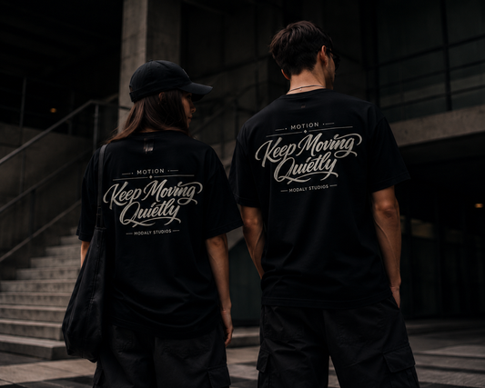 Camiseta moving quietly